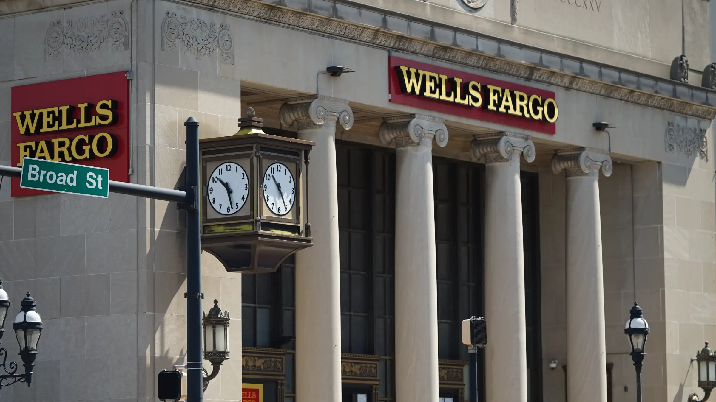wells fargo closing on 52 w broad st bethlehem pa