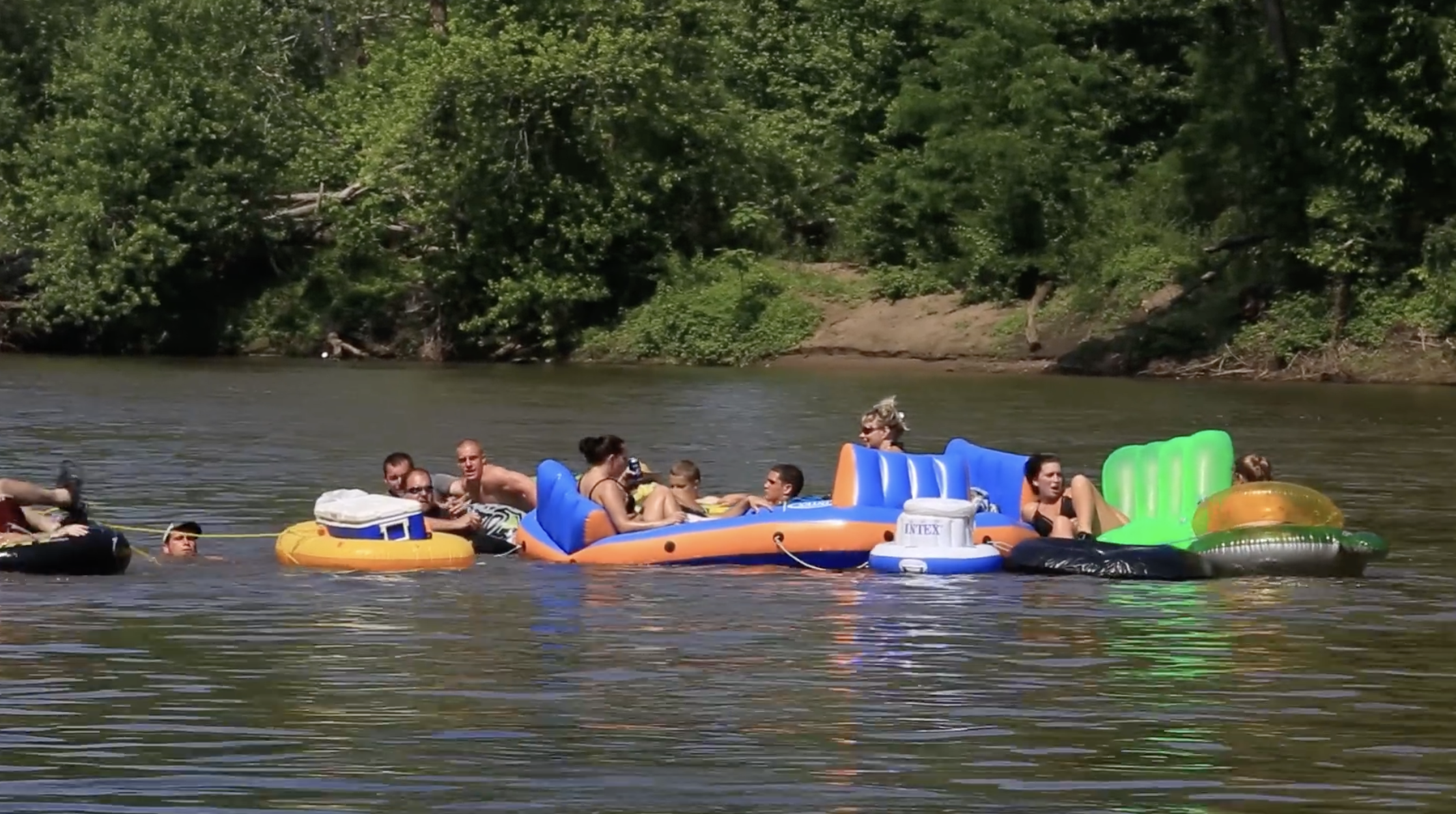 people tubing on the delaware river