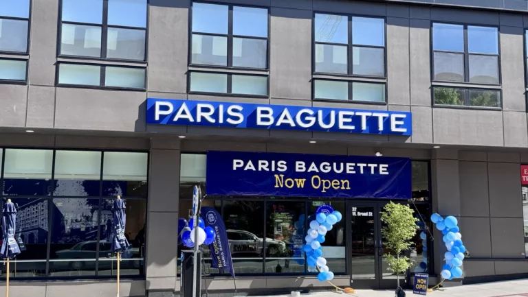 Paris Baguette opens in downtown Bethlehem, Pa
