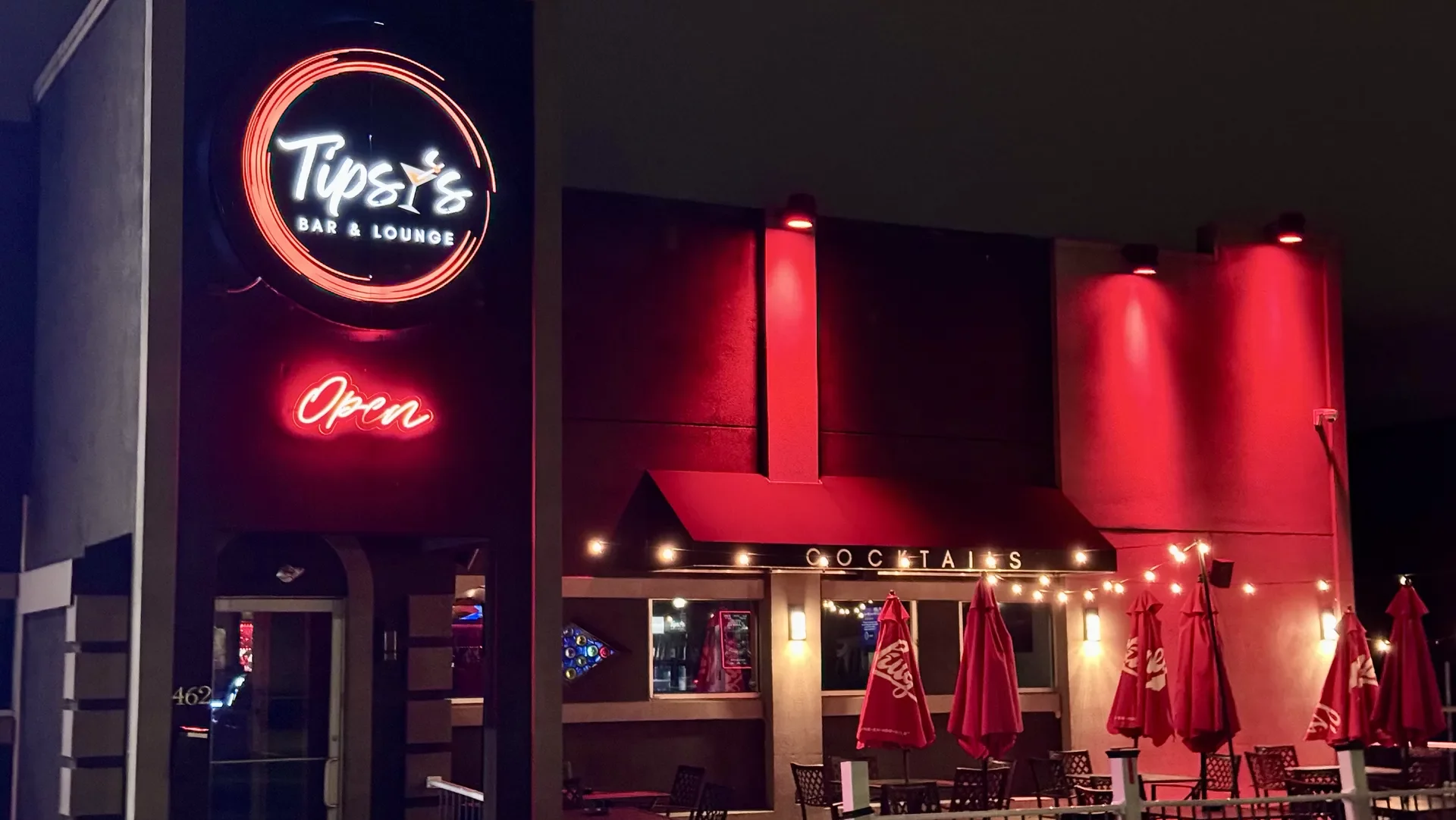 tipsy's bar & lounge night shot allentown