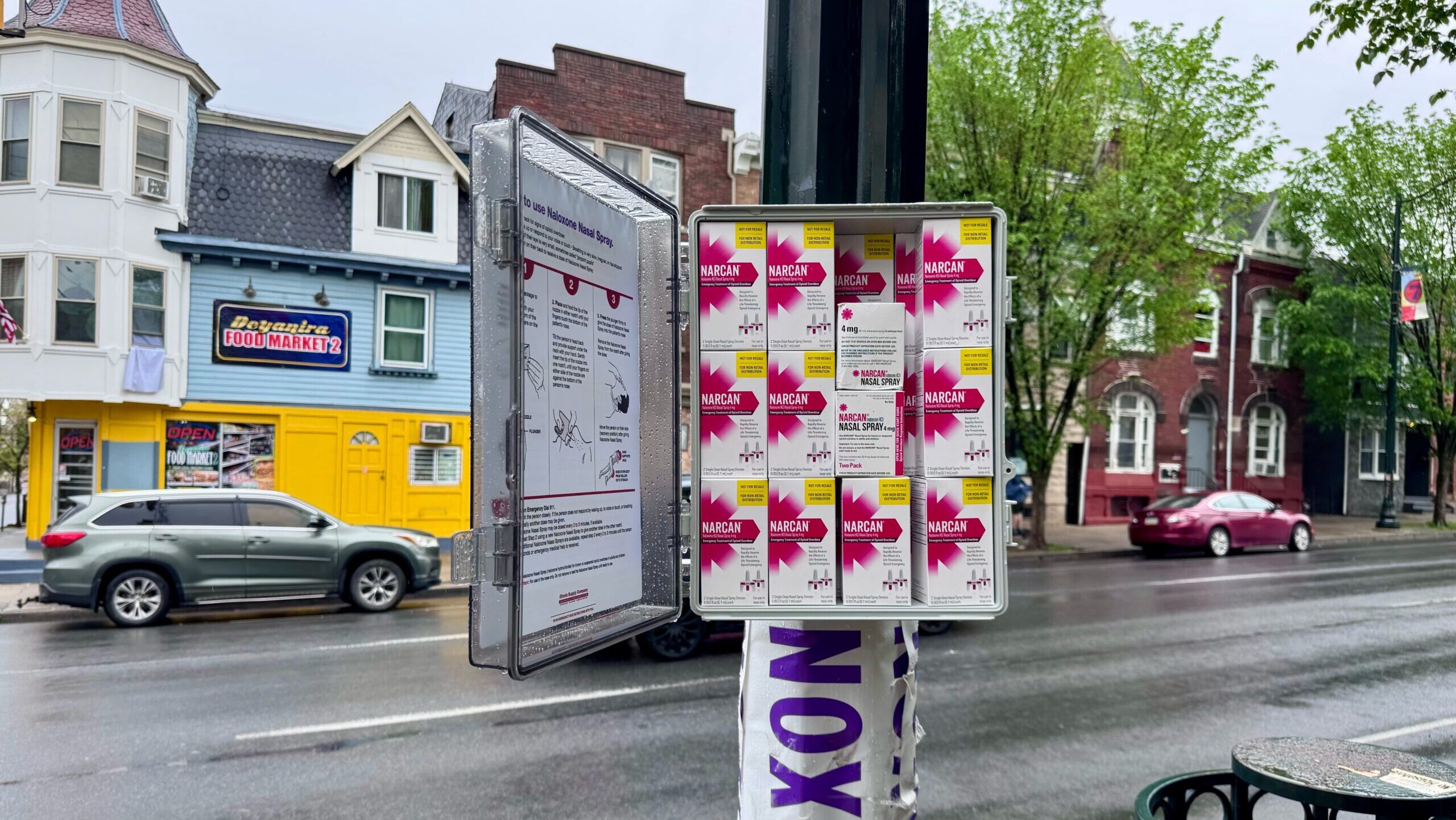 allentown free naloxone/narcan pole stations at 7th & chew st and 9th and linden st