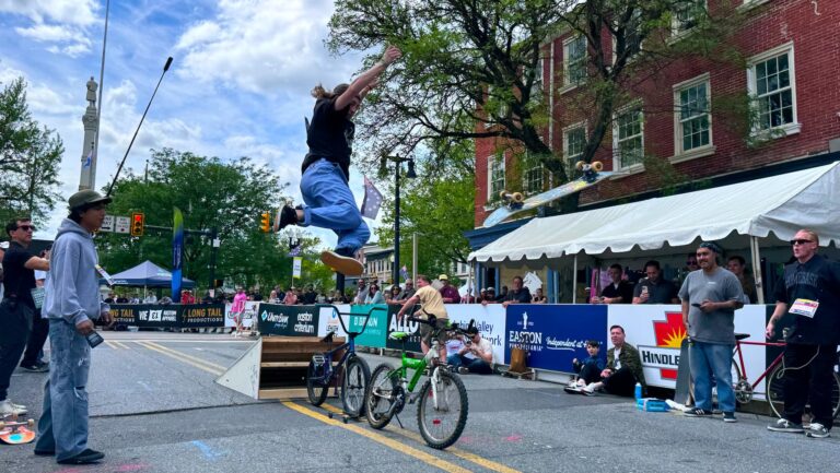 Homebase610 hosts second annual “Longest Ollie” competition in downtown Easton
