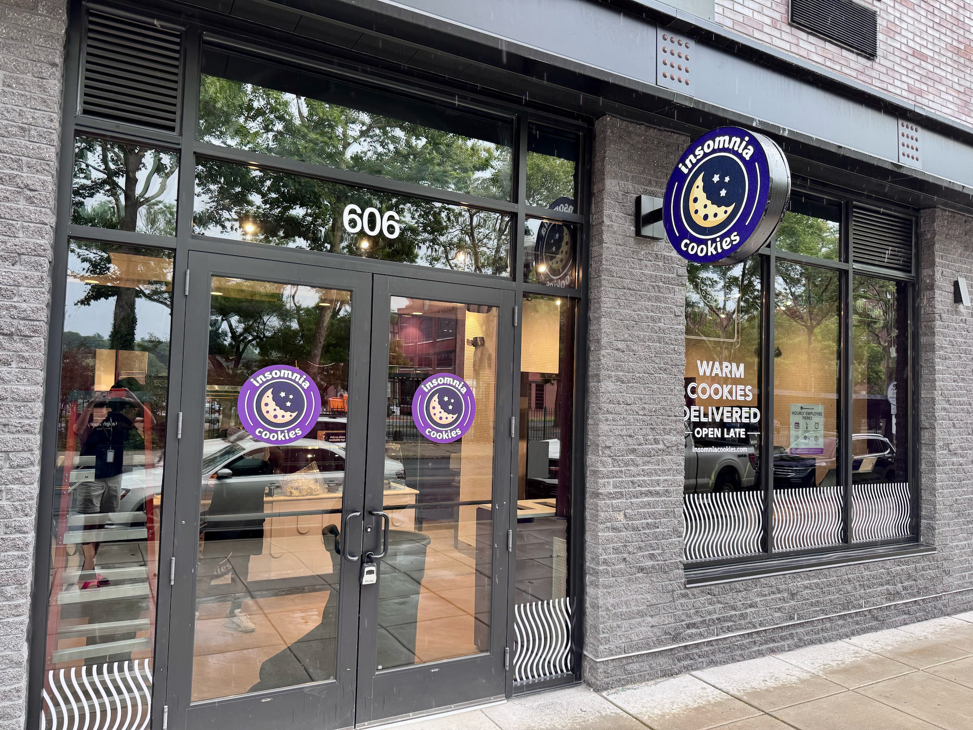 insomnia cookies now open bethlehem pa six ten flats building southside bethlehem