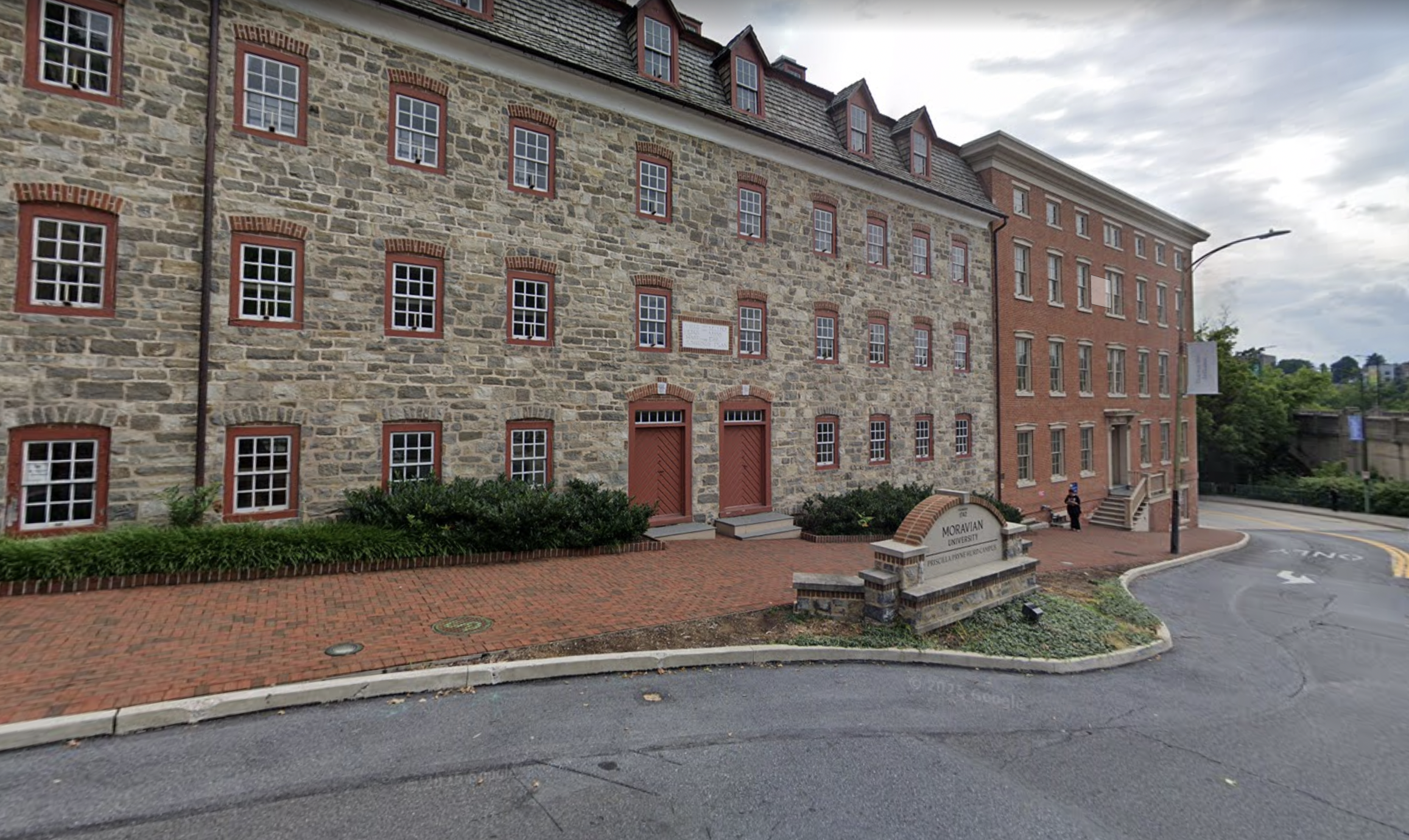 single brethrens house moravian university