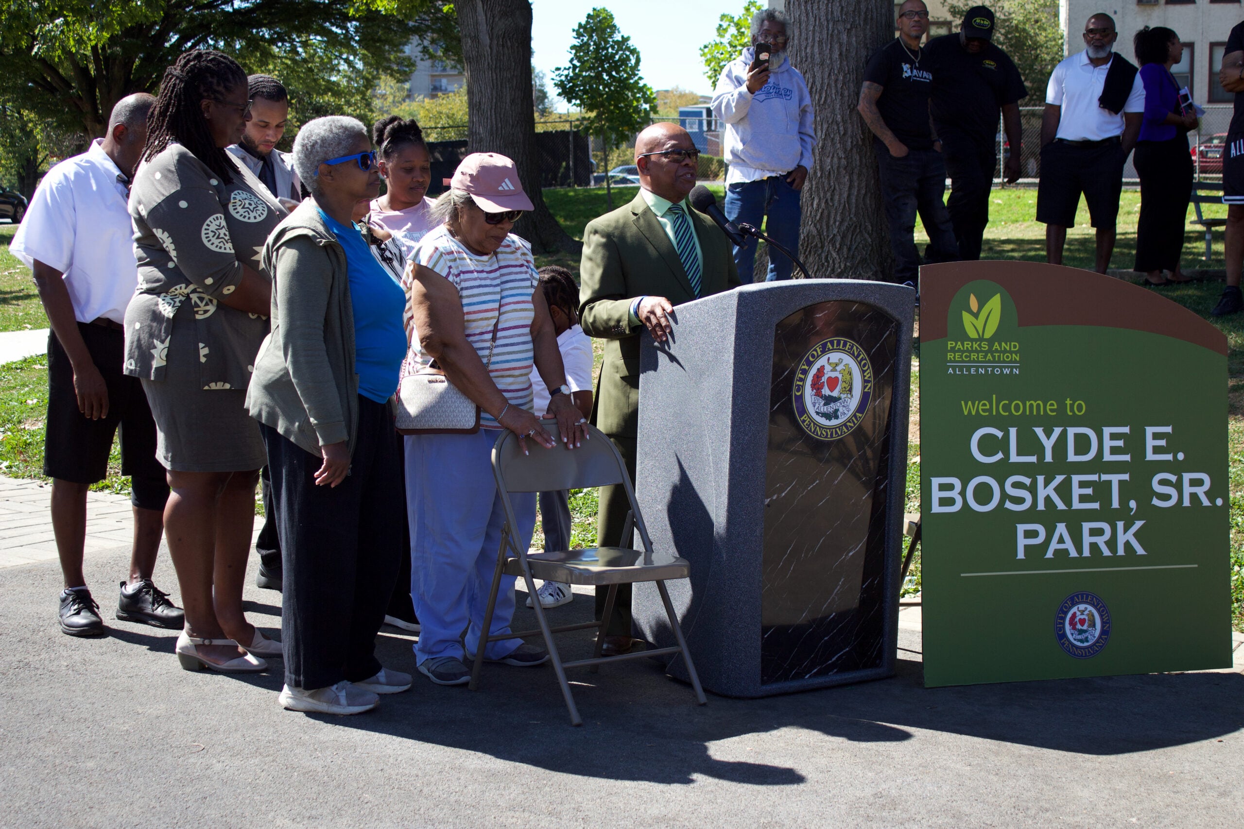 clyde e bosket sr park renaming velania allentown pa