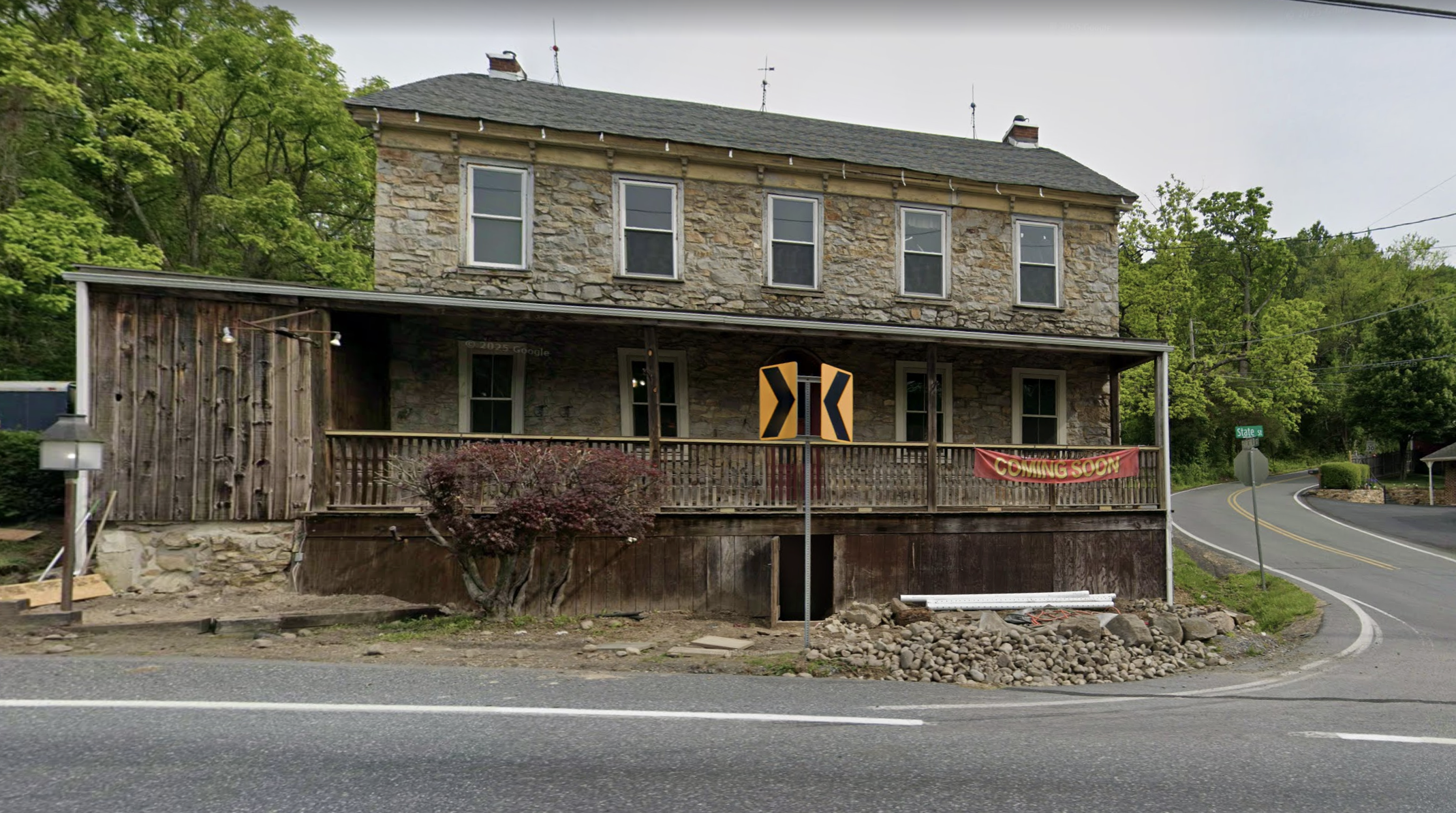 maple grove pub and grill opening in alburtis