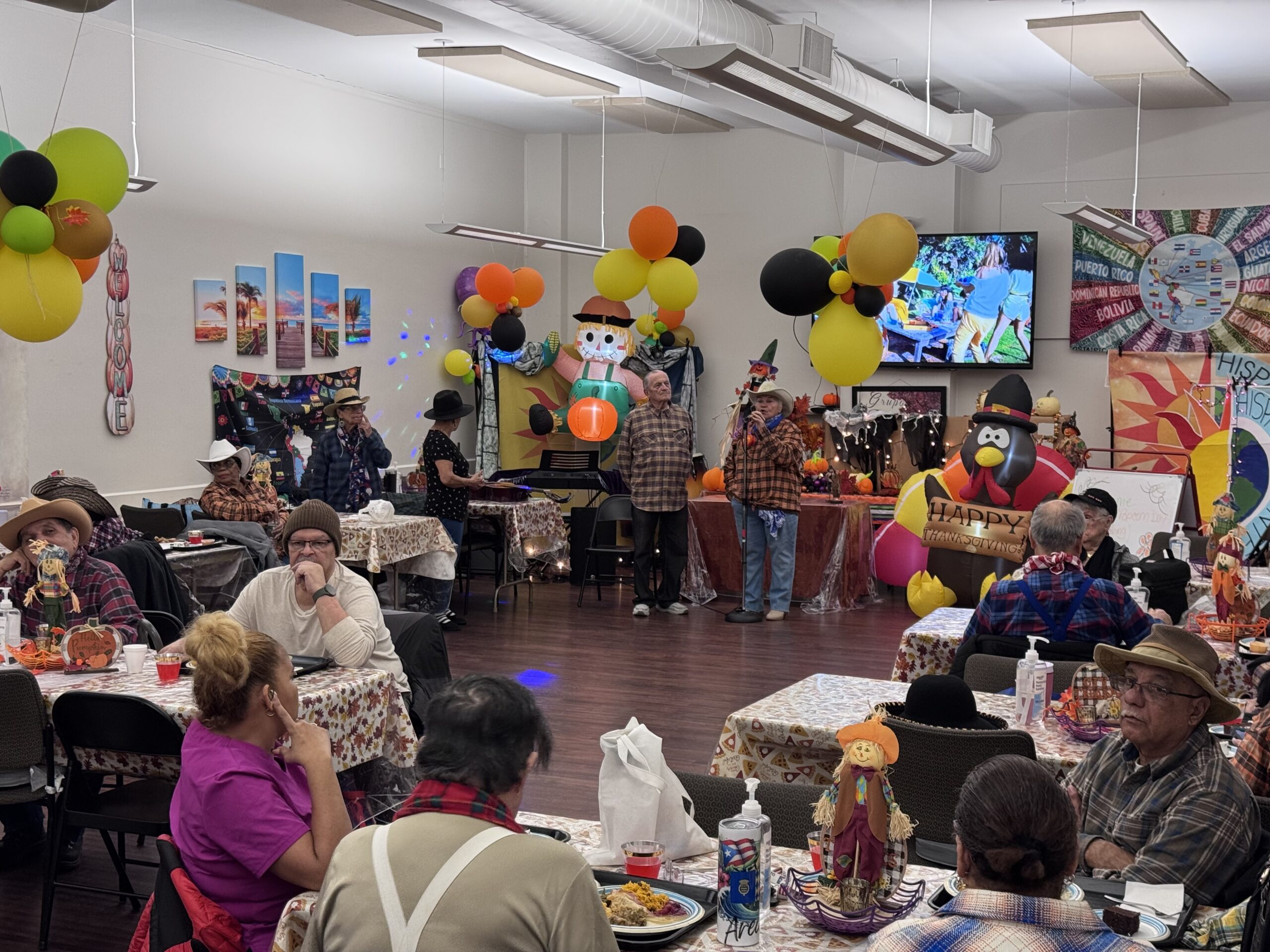 Hispanic Center Lehigh Valley hosts Thanksgiving feast for seniors