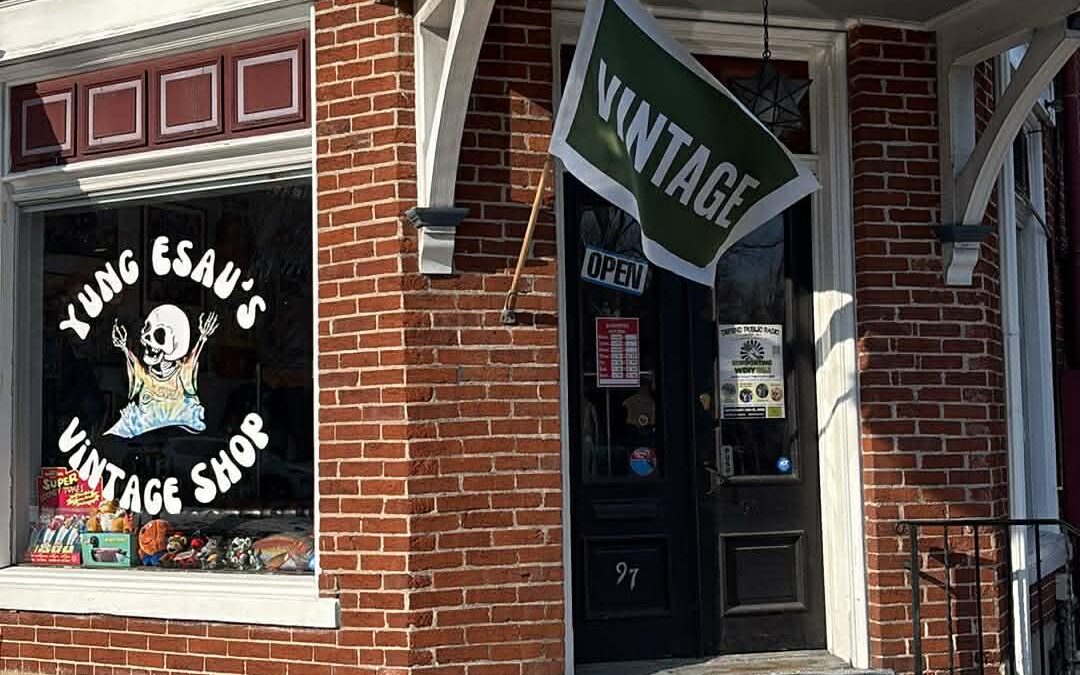 yung esau's vintage shop bethlehem pa