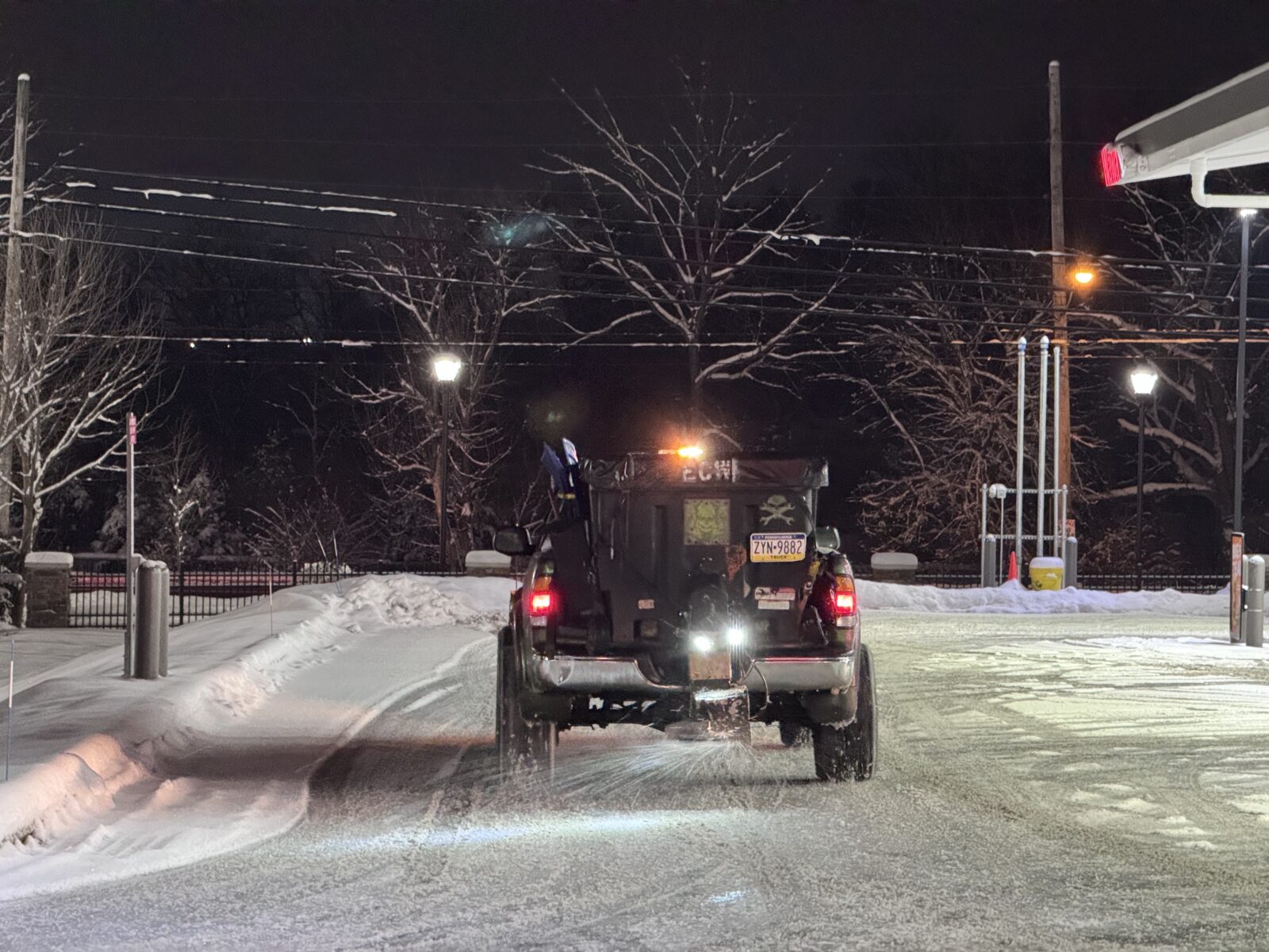 snow january 18 2026 salt truck wawa bethlehem pa