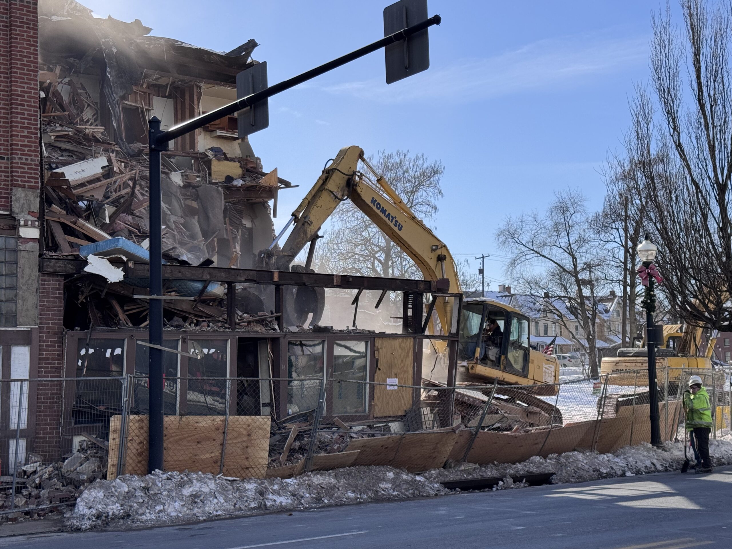temp hilton hotel bethlehem demolition