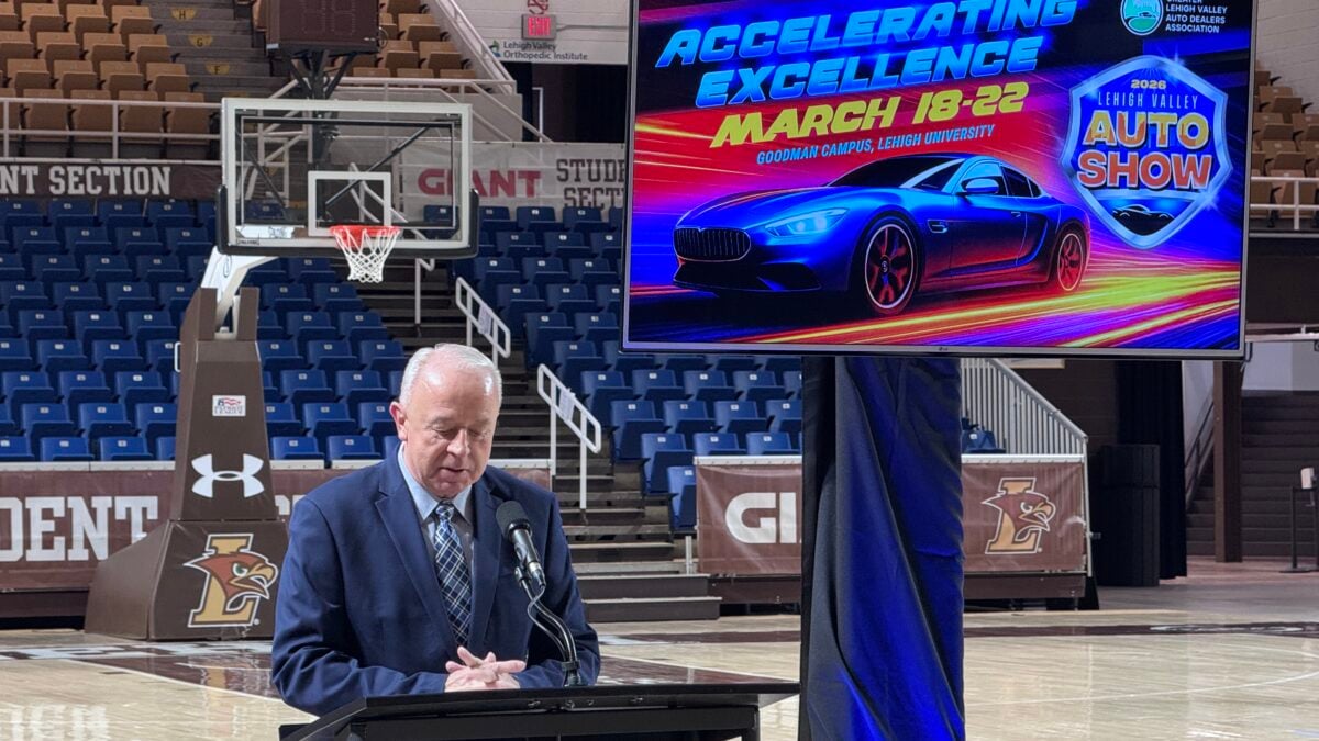 dan moyer 2026 lehigh valley auto show media event stabler arena