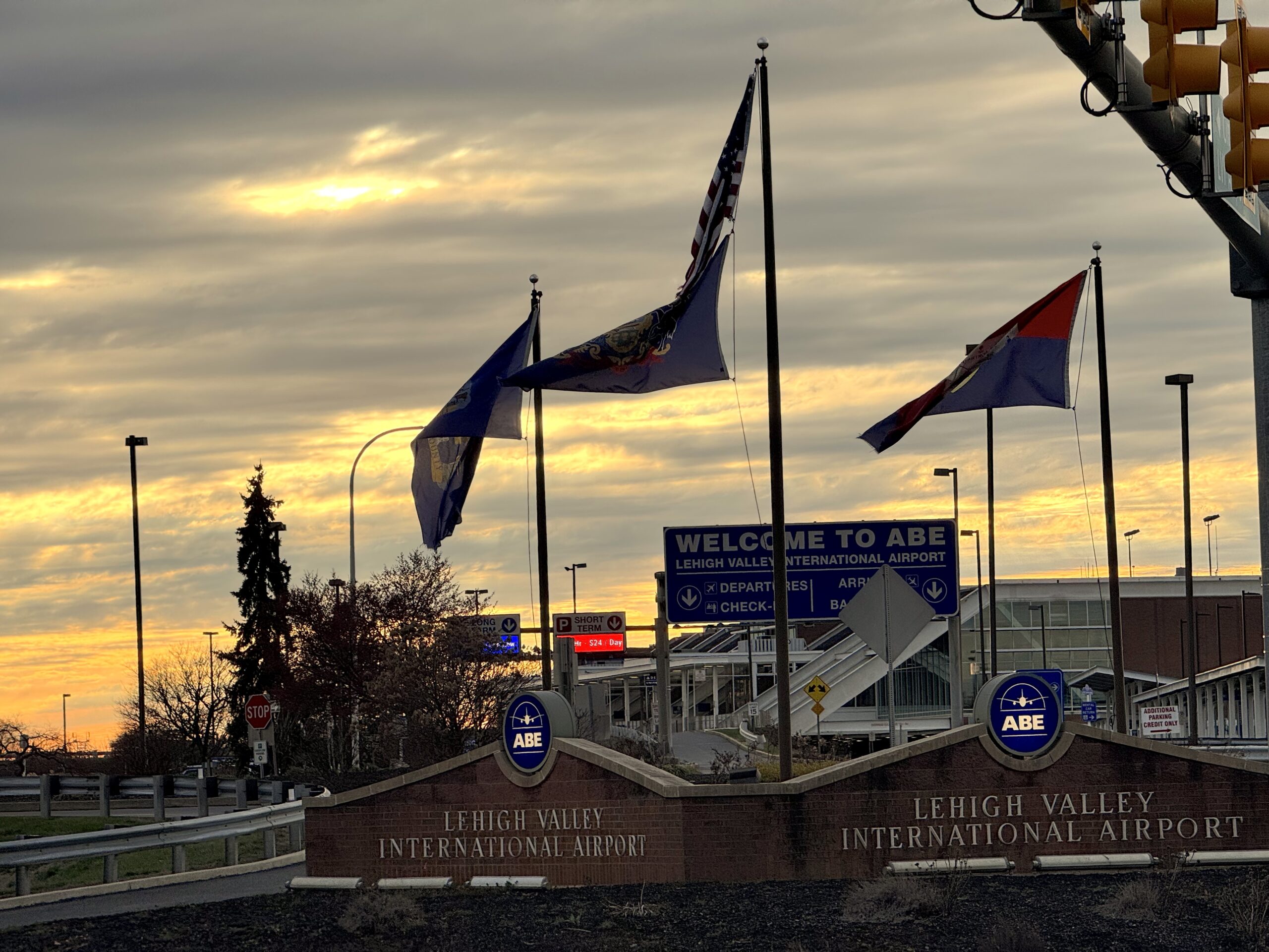 lvia airport march 27 2026