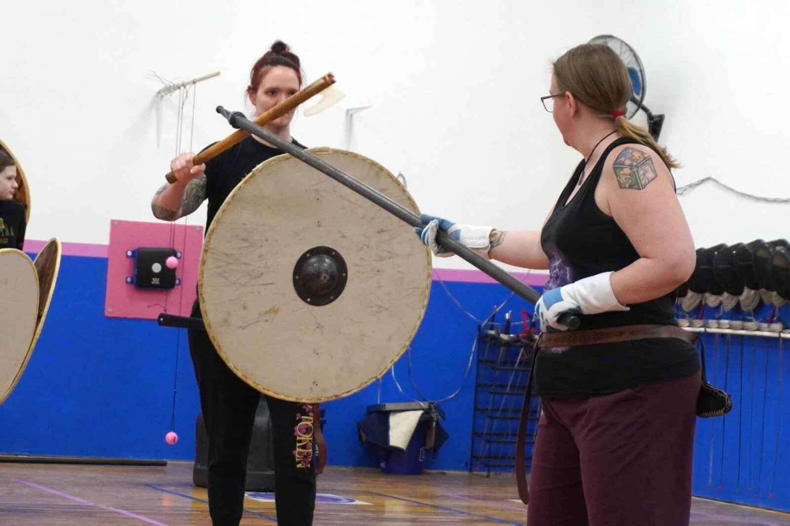 shield maidens kit ceasg sword shield women combat