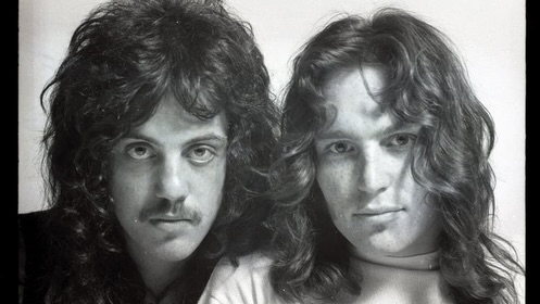 Billy Joel mourns Jon Small, the bandmate whose wife he took and who filmed him for 30 years