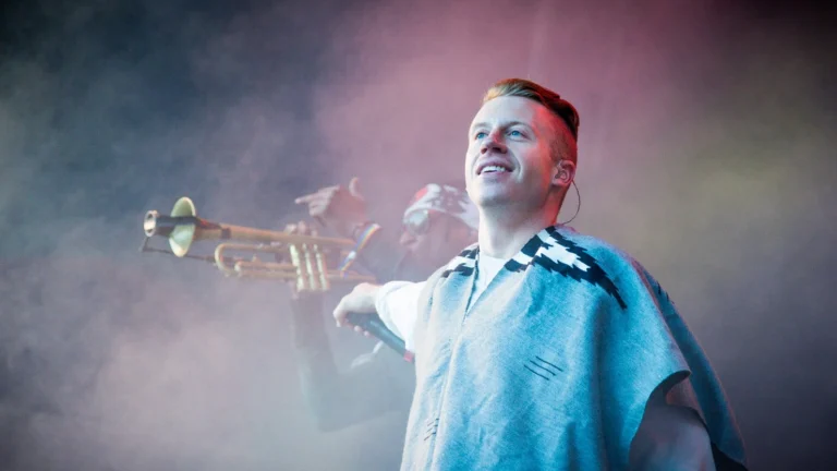 Macklemore dropped from Ed Sheeran tour ahead of Philadelphia show, says Robert Kraft pushed removal