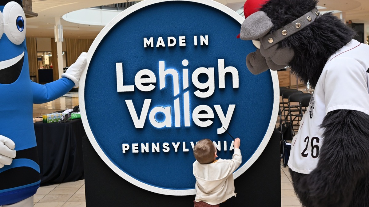 LVEDC shows off ‘Made in Lehigh Valley’ sculpture at Lehigh Valley Mall