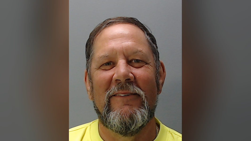 Slatington repairman Douglas Royer faces mandatory 25 years on misdemeanor photo charge